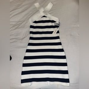 NWT🤍🤍Aritzia Babaton Knit Sculpt Crossover Dress🤍🤍